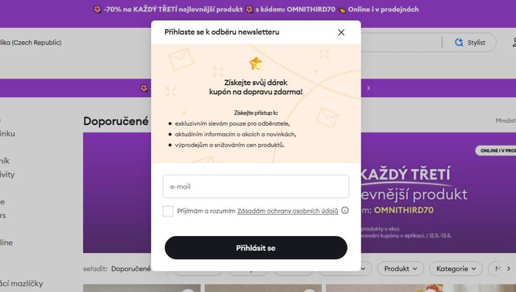 Některé slevové kupony Sinsay mají omezenou platnost. Zákazník to snadno zjistí v košíku, pokud kód vloží. Obvyklé však je, že Sinsay slevové kódy neskrývá a naopak jimi láká k nakupování.